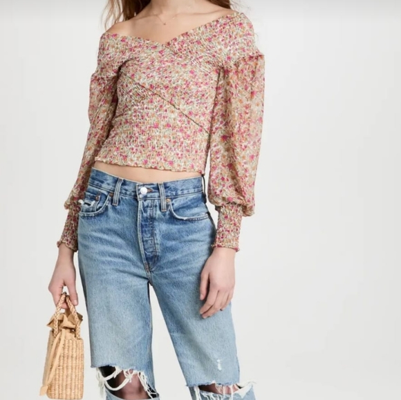 BB Dakota - Smock Factor Top - Picture 5 of 5